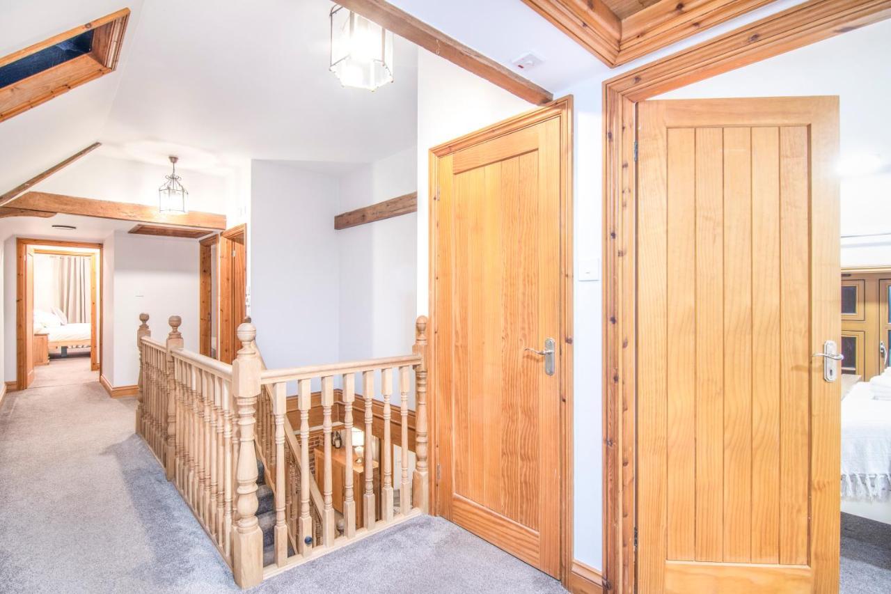 The Roost Group - The Coach House - Hot Tub Βίλα Γκρέιβσεντ Εξωτερικό φωτογραφία